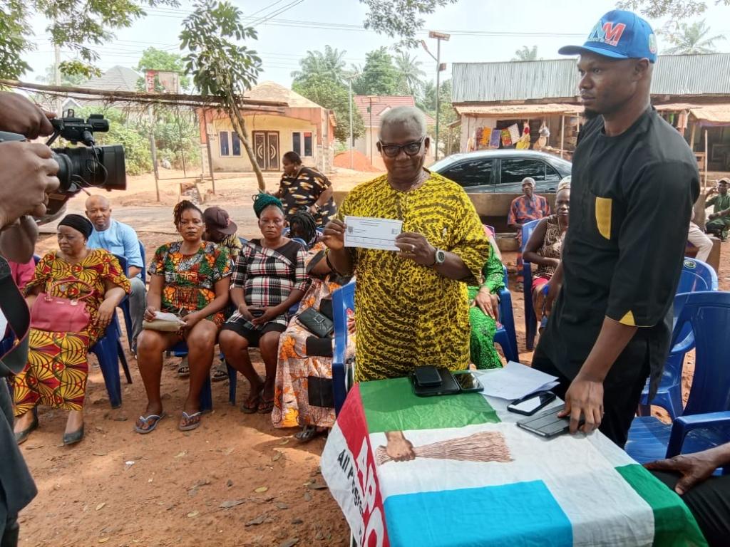 2027: Allow Tinubu to finish 2nd term – APC Chieftain urges Nigerians