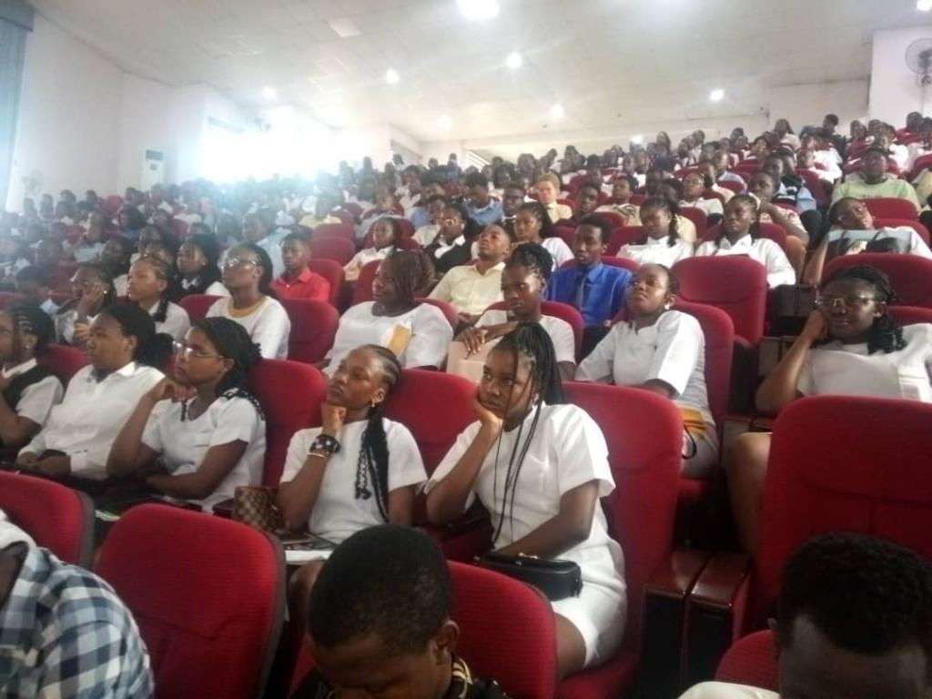 VC warns students against illicit drug, cultism