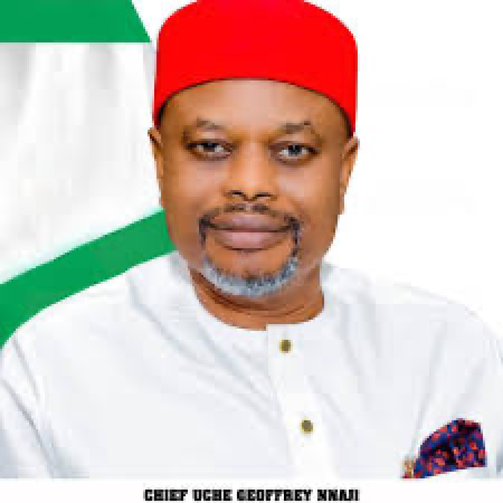 Over 5000 LP, APGA, PDP Members Defect To APC In Enugu