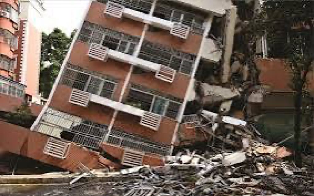 Guild blames building collapse on neglect of warnings