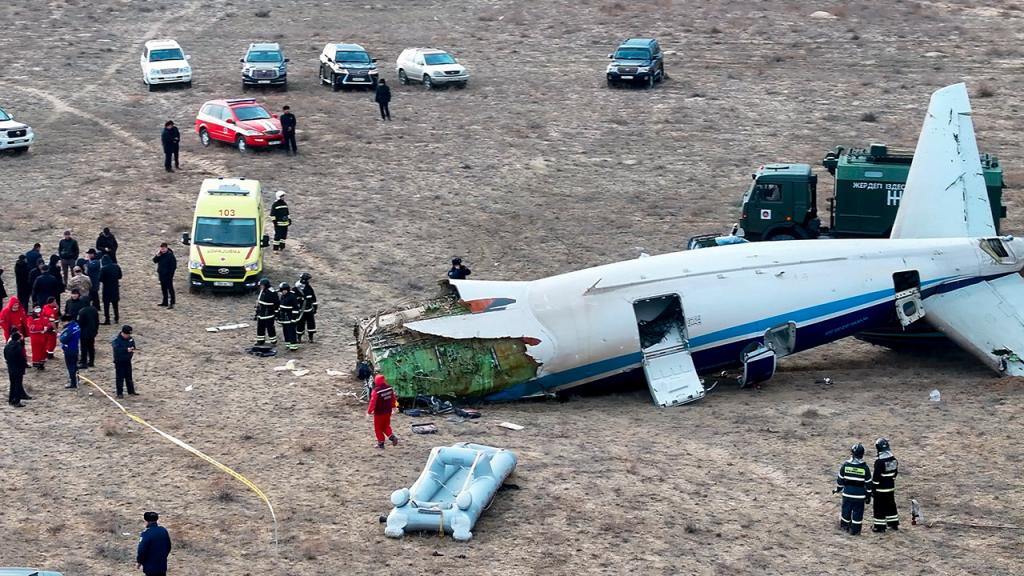 2 killed in plane crash in western Germany