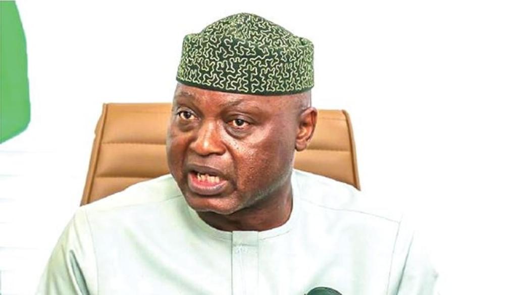 Oyebanji approves N300m for poultry farming